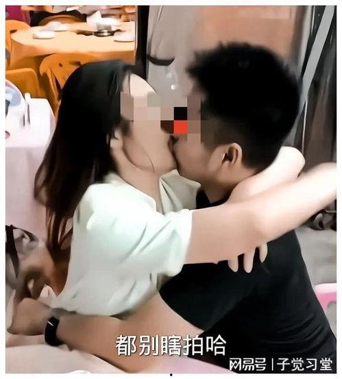 男生女生亲吻视频,甜蜜亲吻视频曝光