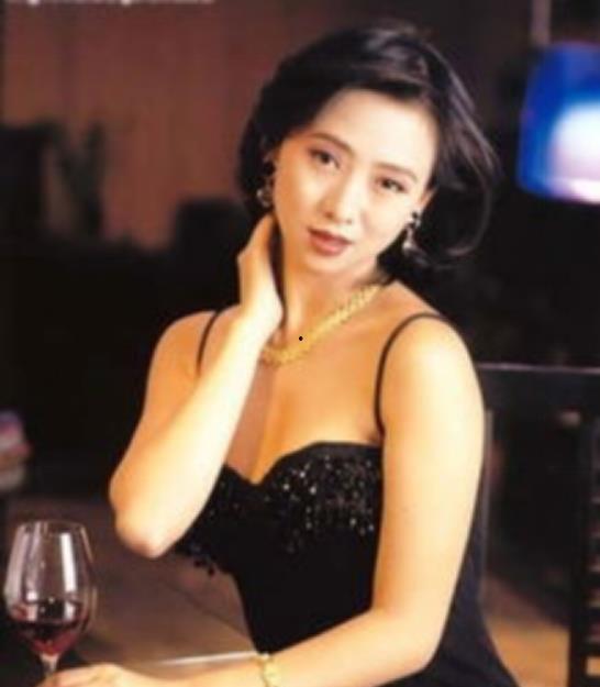 翁虹视频在线观看,魅力女神的影视生涯回顾