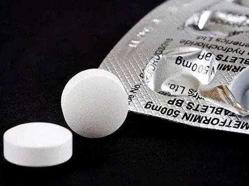 吃二甲双瓜黑便,揭秘药物副作用与应对策略