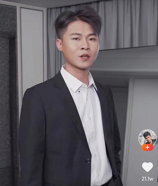 许华升短视频,魅力四溢的瞬间捕捉